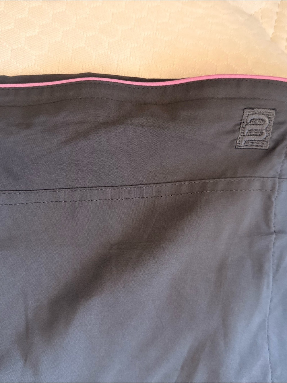 Wilson Men's Black Cargo Pants with Pink Trim - Picture 5 of 6